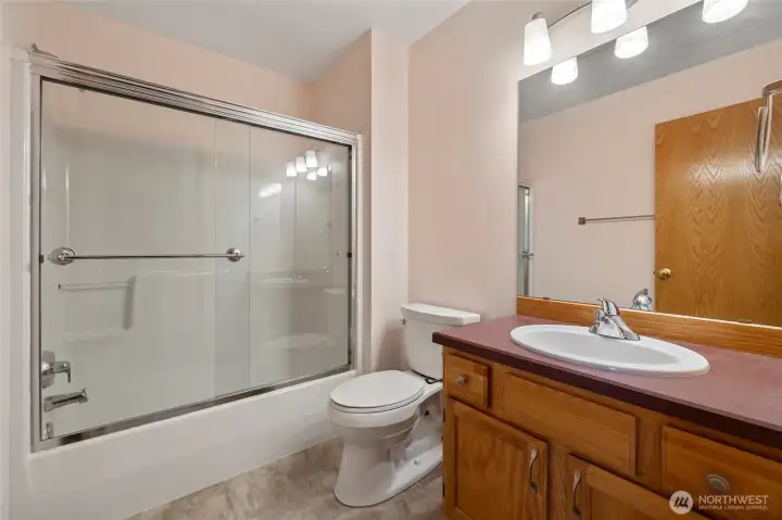 Full Guest Bath