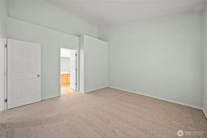 The primary bedroom features it's own private ensuite full bath The primary bedroom features it's own private ensuite full bath