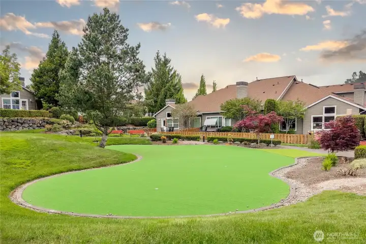And a putting green! And a putting green!