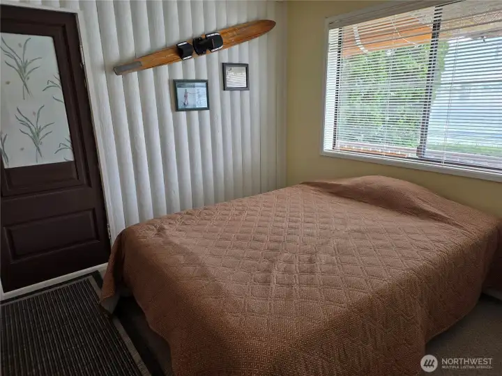 Lower-Level Great room sleeping Area Lower-Level Great room sleeping Area