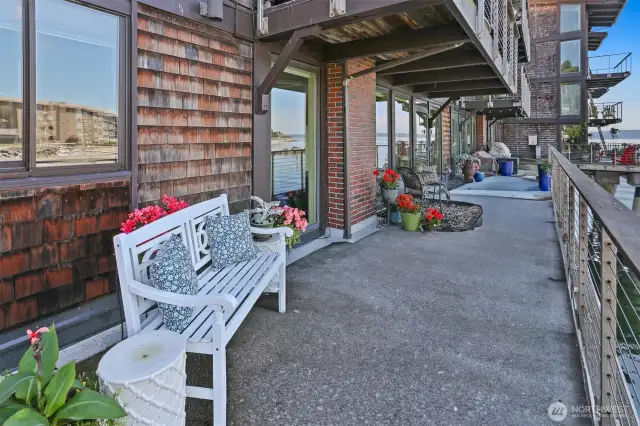 Prime outdoor real estate!