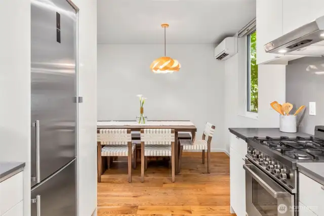 Kitchen with high-end stainless steel appliances