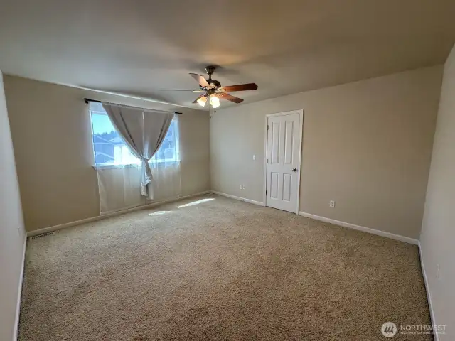 large master bedroom