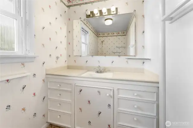 Main full bath