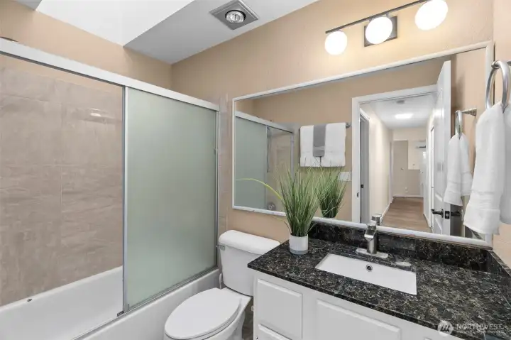 Second Full bathroom