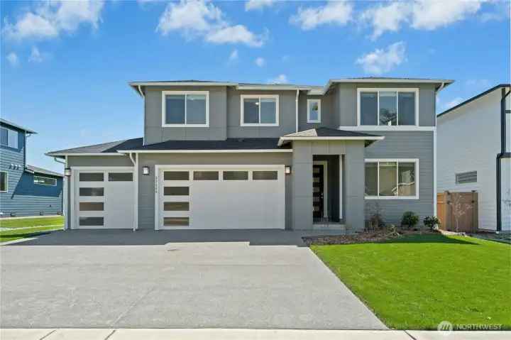 This is a general representation of floor plan and may vary from actual home constructed. Features in photos, upgrades, elevation, materials, dimensions and layout all subject to change without notice.