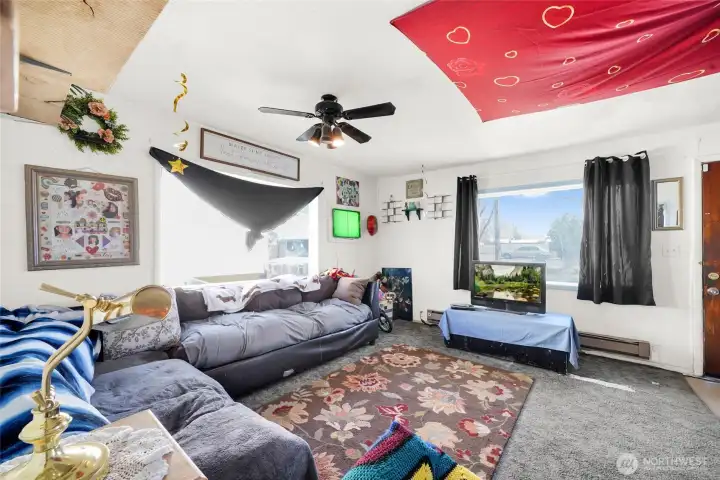 Multiple windows for great natural light.