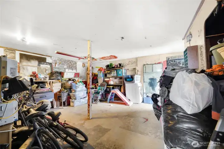 Workroom or hangout space.