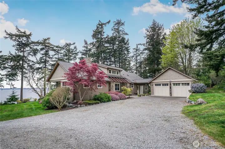 Enjoy the best of Camano with a nearby boat launch for easy water access & experience the relaxing island lifestyle while still being close to all amenities.  Welcome Home.