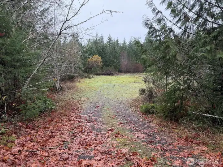Nice level 2.57 acres of heaven! Nice level 2.57 acres of heaven!