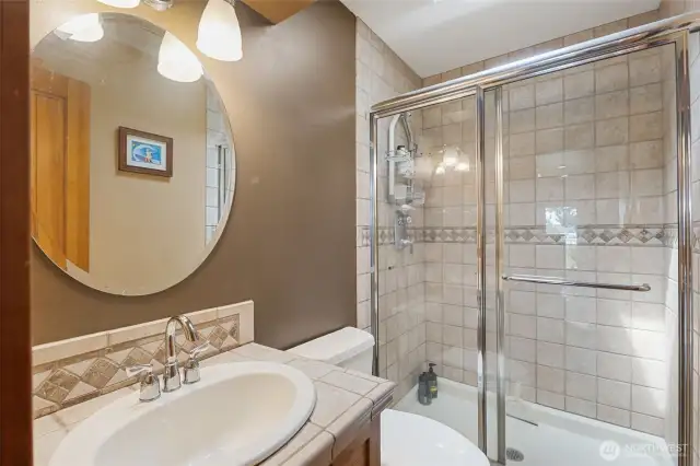 2nd bathroom just off of the kitchen area.