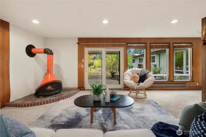 2nd Living area