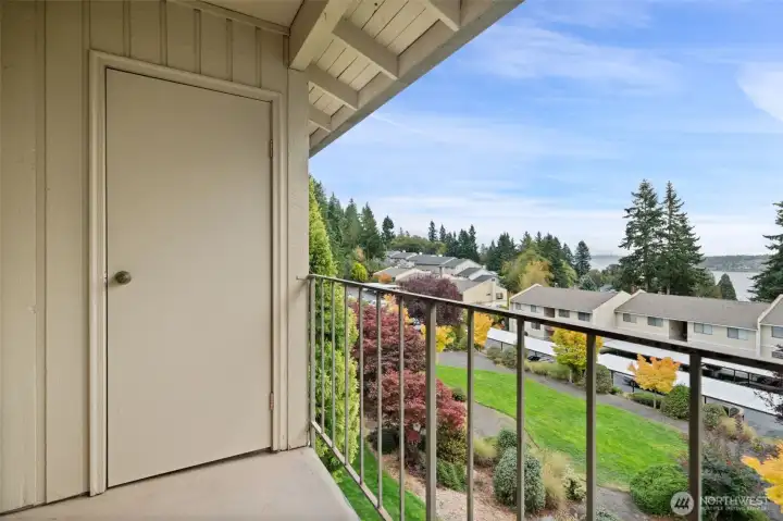 Deck with storage.