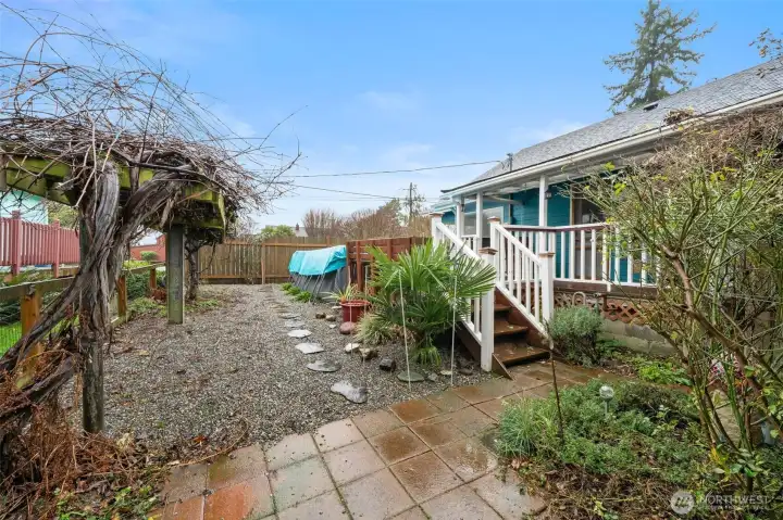 1910 Home Exterior - above ground pool