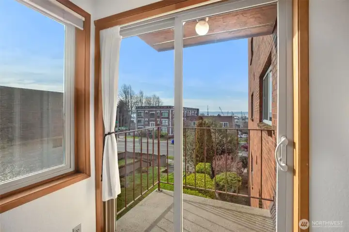 Private balcony with water, Olympic Mtn & beautiful sunset views.