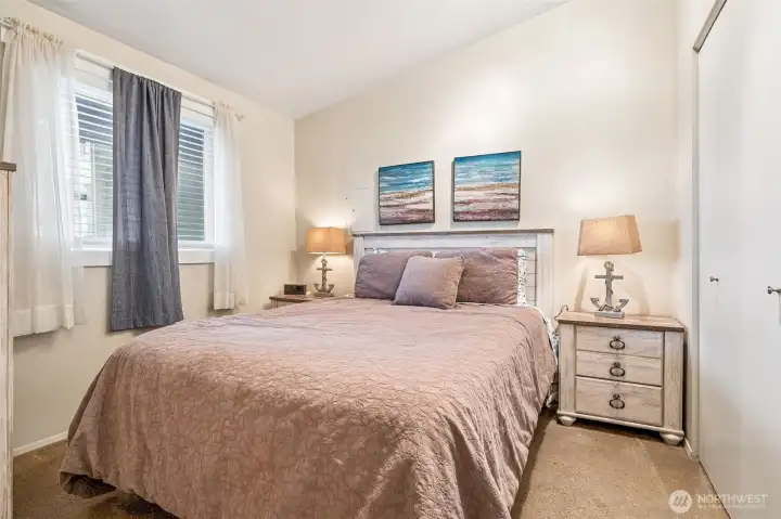 Adequate sized bedroom for all your necessaties