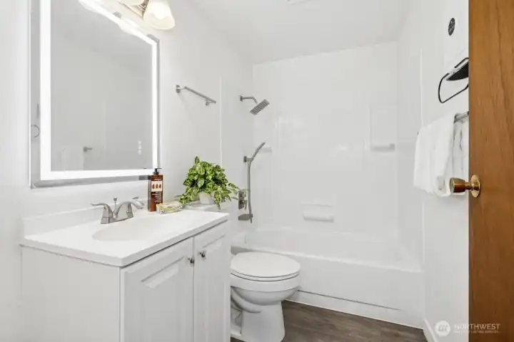 Updated Full Bathroom upper level