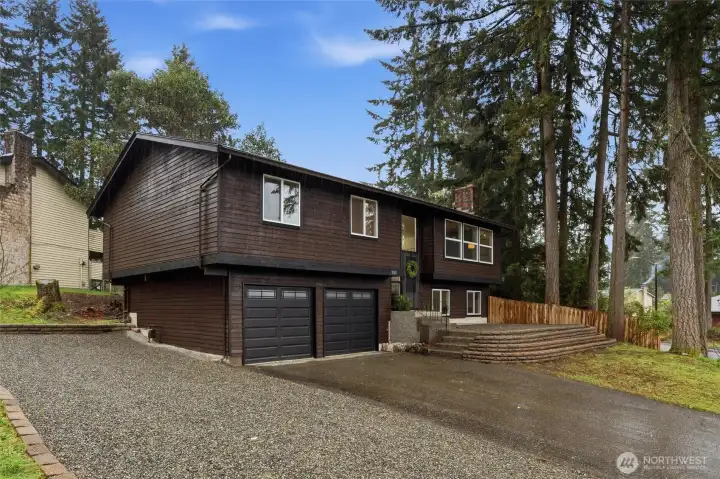 Beautifully renovated home in Port Orchard with RV Parking