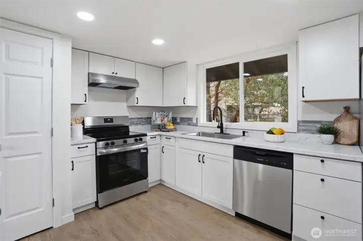 New kitchen cabinets