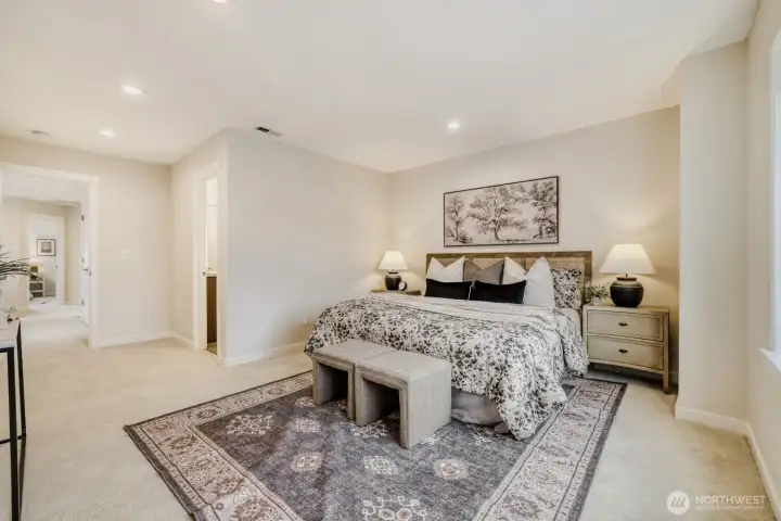 Oversized Primary with Ensuite Bath and Walk-In closet