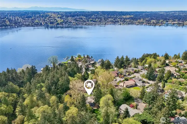 Just one mile from pubic lake access