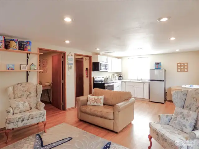 Upstairs Unit- Living/Kitchen