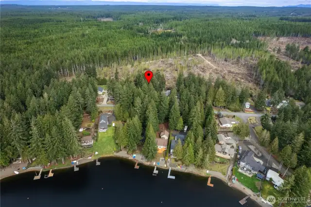 Location close to the lake!