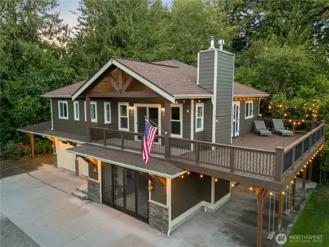 2 car garage and large carport. Also has RV hookups for water power and septic.
