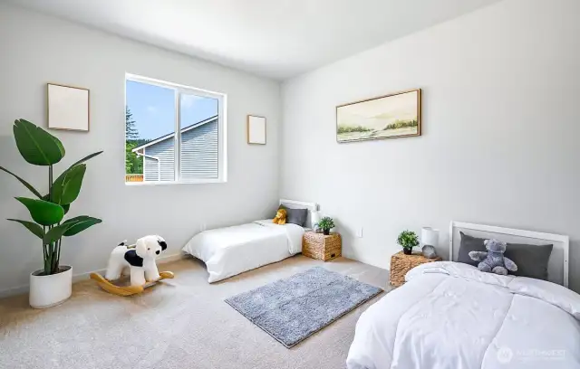 Photographs are for illustrative purposes only. Features, finishes, interior/exterior colors, landscaping and floorplan shown may vary from actual homes built.