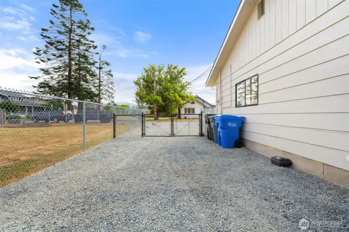 Abundant parking, bring your toys or RVS