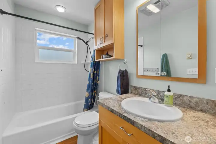 Full Guest Bathroom on second floor