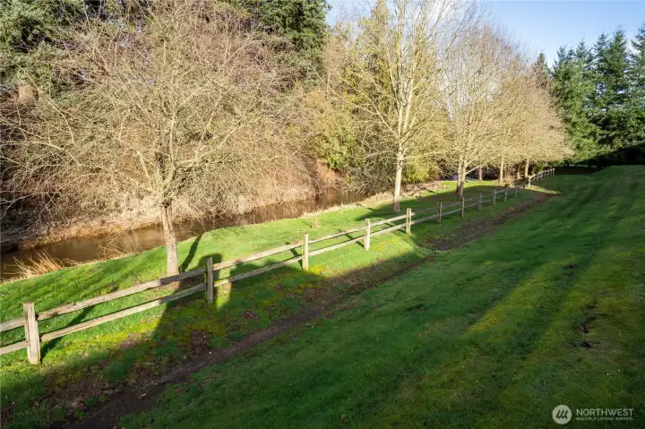 Beautiful setting to enjoy nature.