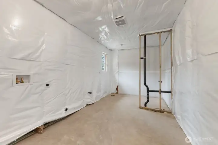 Photographs are for illustrative purposes only. Features, finishes, interior/exterior colors, landscaping and floorplan shown may vary from actual homes built