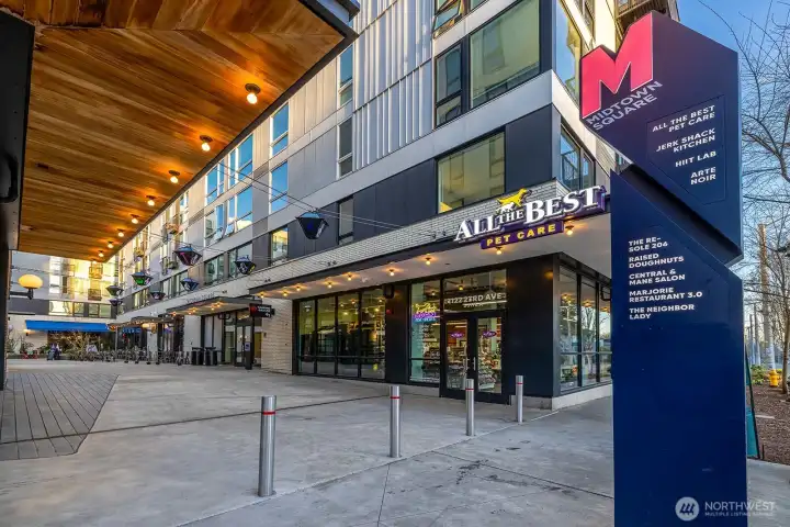 Neighborhood Ammenities