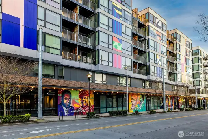 Neighborhood Ammenities