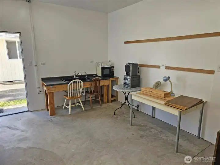 Hobby room with plumbing