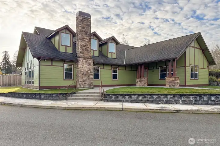 Clubhouse Clubhouse