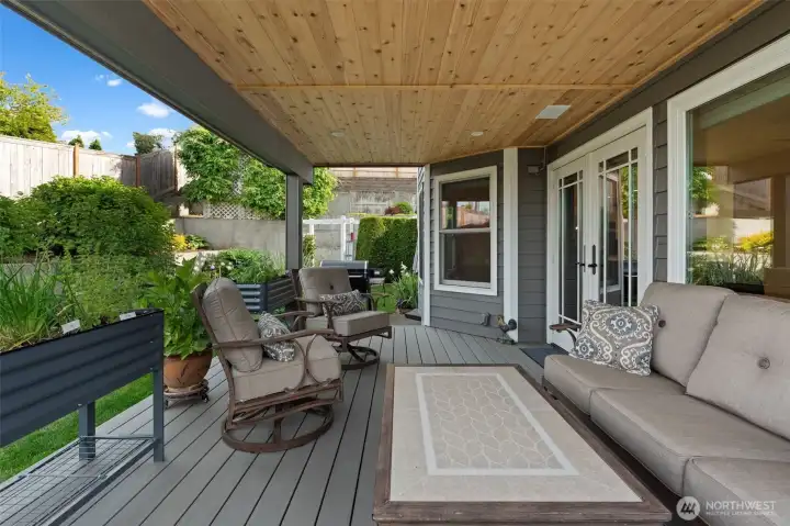 Lovely covered outdoor space