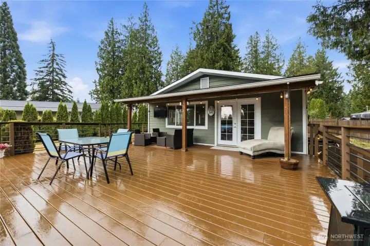 Newer Trex Deck with covered sitting area Newer Trex Deck with covered sitting area