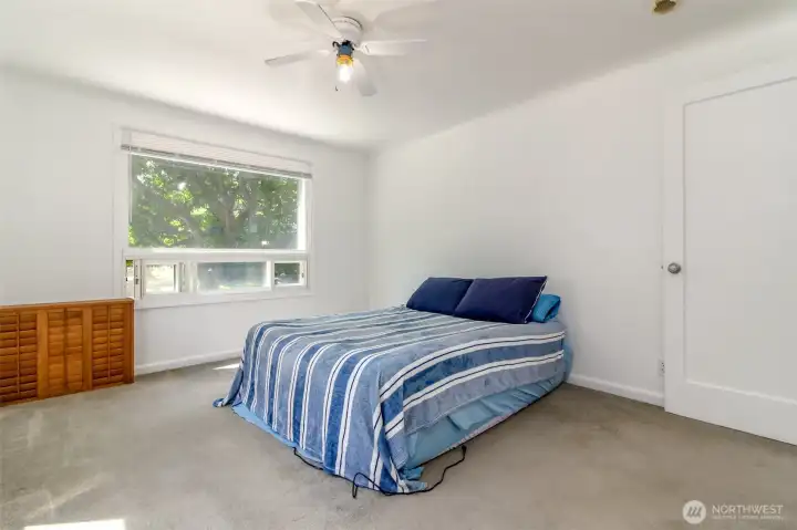 Main bedroom on main Main bedroom on main