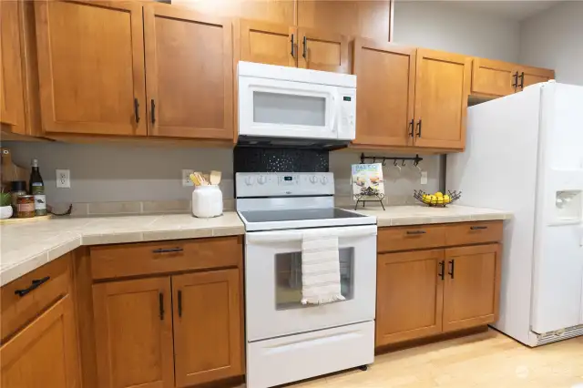 Lots of cabinets and counter space