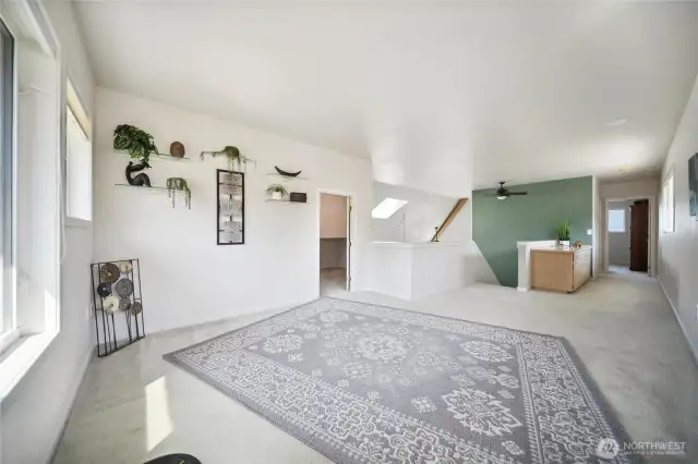 Open and spacious upstairs space