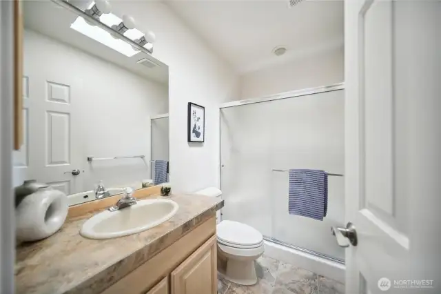 Upstair bathroom