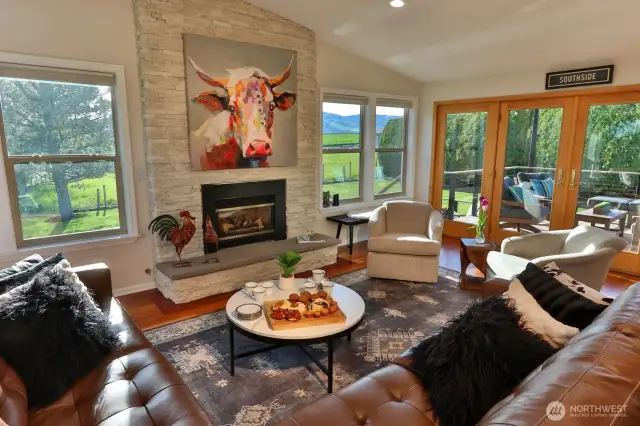 If a space can be both expansive AND cozy, this is it!