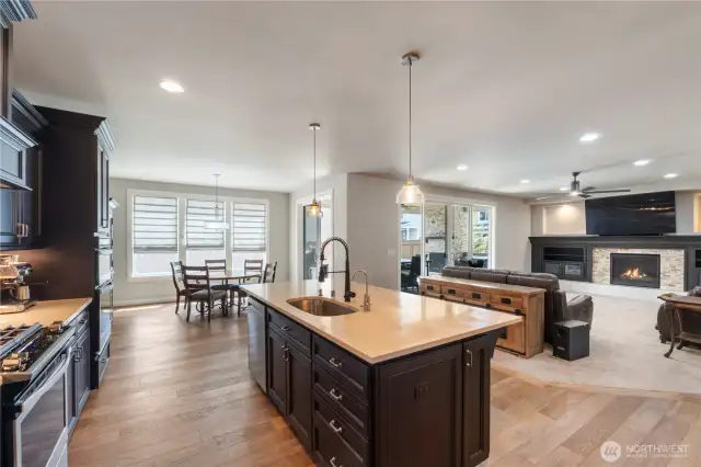 Spacious Chef's Kitchen