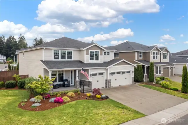 3 Car Garage