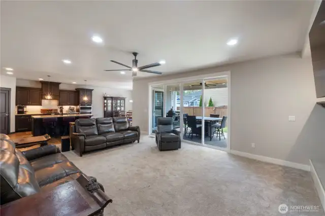 Great Room w/Slider to Patio