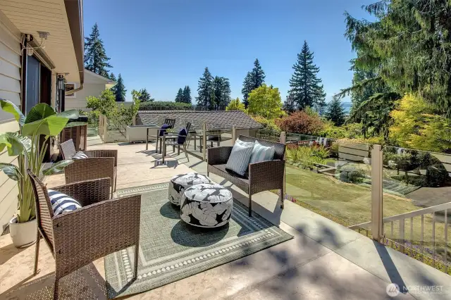 relax on your upper deck with views of the garden and sound