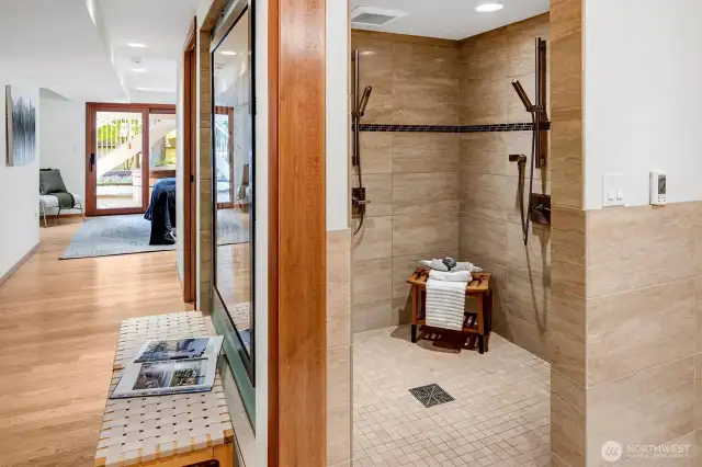 downstirs primary bath
