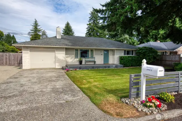 Classic Tumwater cutie has been lovingly refreshed from top to bottom. 3 BRs/1.5 baths, 1318 sf w/attached garage PLUS detached 120 sf office/studio and 200 sf workshop, both finished and have power.